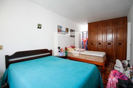 Apartamento à venda com 145m², 4 quartos e 1 vaga Apartamento à venda com 145m², 4 quartos e 1 vagaSuíte