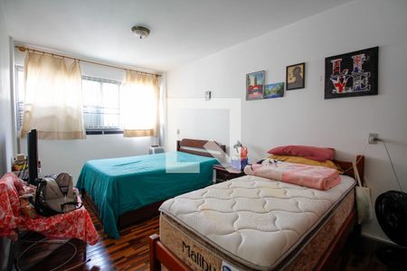 Apartamento à venda com 145m², 4 quartos e 1 vaga Apartamento à venda com 145m², 4 quartos e 1 vagaSuíte