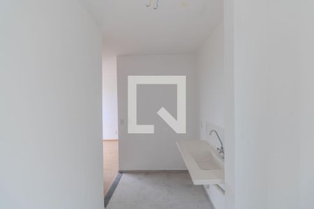 Apartamento para alugar com 51m², 2 quartos e 1 vaga Apartamento para alugar com 51m², 2 quartos e 1 vagaCozinha e Área de Serviço