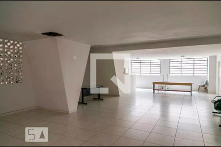 Apartamento à venda com 70m², 2 quartos e 1 vaga Apartamento à venda com 70m², 2 quartos e 1 vagaÁrea comum - Salão de festas
