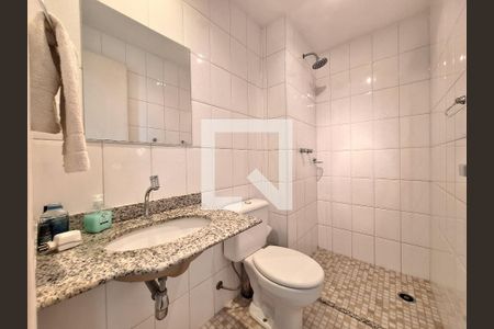 Apartamento à venda com 55m², 2 quartos e 1 vagaBanheiro Social