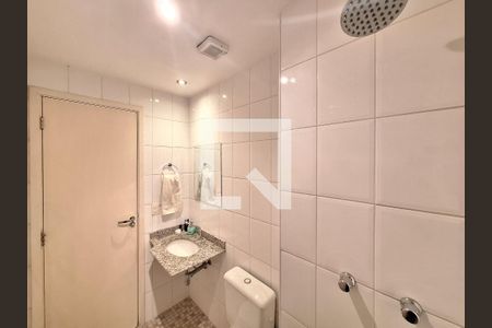 Apartamento à venda com 55m², 2 quartos e 1 vagaBanheiro Social