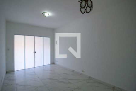 Sala de casa de condomínio para alugar com 3 quartos, 90m² em Jardim Nair, Sorocaba