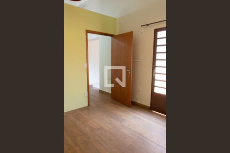 Casa à venda com 80m², 1 quarto e sem vagaQUARTO