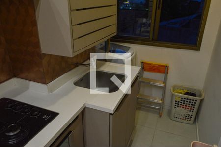 Apartamento à venda com 60m², 2 quartos e 1 vaga Apartamento à venda com 60m², 2 quartos e 1 vagaÁrea de Serviço