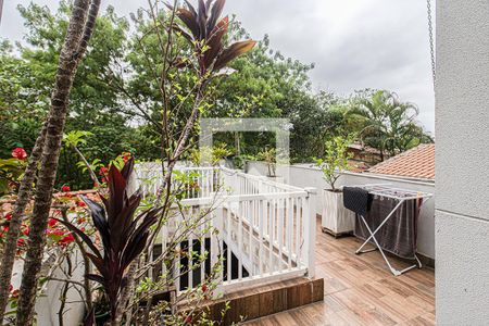 Casa à venda com 125m², 2 quartos e 1 vaga Casa à venda com 125m², 2 quartos e 1 vagaTerraço