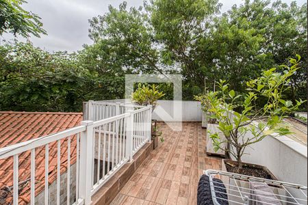 Casa à venda com 125m², 2 quartos e 1 vaga Casa à venda com 125m², 2 quartos e 1 vagaTerraço