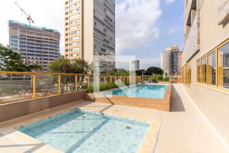 Apartamento à venda com 29m², 1 quarto e sem vagaÁrea comum - Piscina