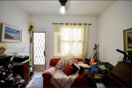 Casa à venda com 600m², 4 quartos e 2 vagasQuarto de Serviço