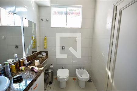 Casa à venda com 600m², 4 quartos e 2 vagasBanheiro da Suíte 1