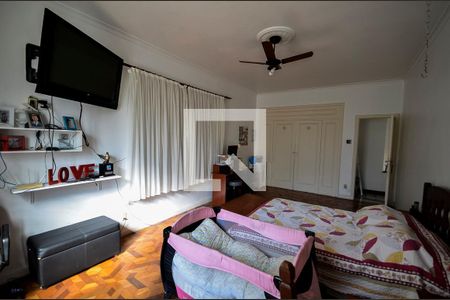 Casa à venda com 600m², 4 quartos e 2 vagasQuarto 1