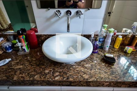 Casa à venda com 600m², 4 quartos e 2 vagasBanheiro da Suíte 1