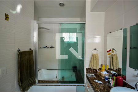 Casa à venda com 600m², 4 quartos e 2 vagasBanheiro da Suíte 1