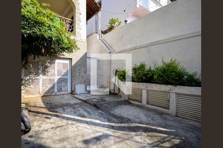 Casa à venda com 600m², 4 quartos e 2 vagasGaragem