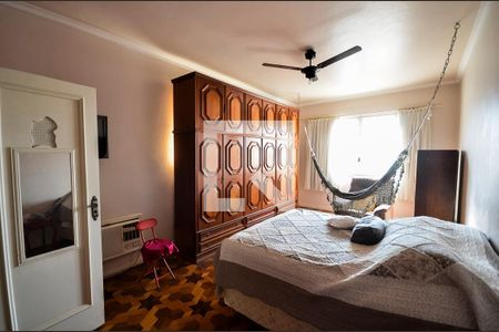 Casa à venda com 600m², 4 quartos e 2 vagasSuíte 1