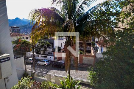 Casa à venda com 600m², 4 quartos e 2 vagasVista do Quarto 1