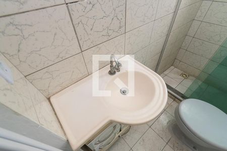 Casa para alugar com 55m², 2 quartos e sem vagaBanheiro