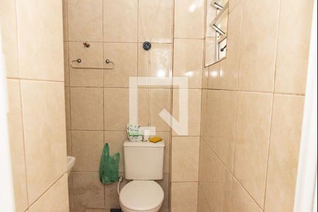 Banheiro de kitnet/studio para alugar com 1 quarto, 38m² em Varzea do Glicerio, São Paulo