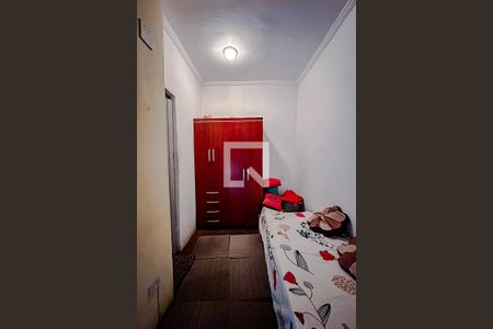 Casa à venda com 180m², 3 quartos e 2 vagasQuarto de Serviço