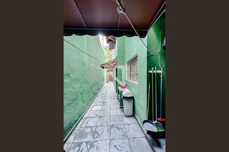 Casa à venda com 180m², 3 quartos e 2 vagasÁrea externa