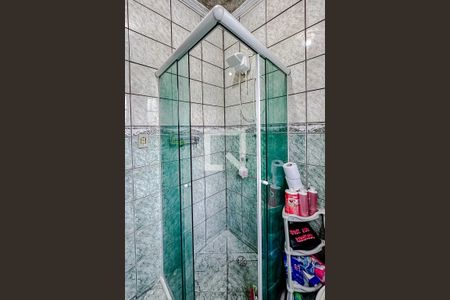 Casa à venda com 180m², 3 quartos e 2 vagasBanheiro