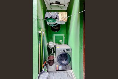 Casa à venda com 180m², 3 quartos e 2 vagasÁrea externa