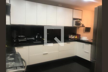 Apartamento à venda com 4 quartos, 180m² em Laranjeiras, Rio de Janeiro