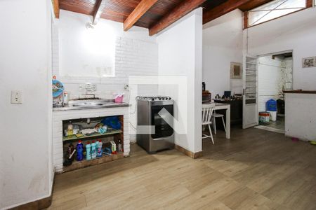 Sala/ Cozinha de casa à venda com 3 quartos, 90m² em Jardim Aeroporto, São Paulo