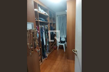 Casa à venda com 4 quartos, 400m² em Itaipu, Niterói