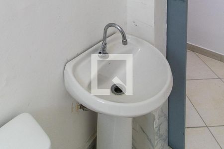 Studio para alugar com 30m², 1 quarto e sem vaga Studio para alugar com 30m², 1 quarto e sem vagaBanheiro