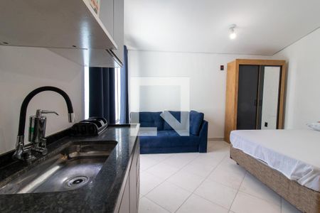 Studio para alugar com 20m², 1 quarto e sem vaga Studio para alugar com 20m², 1 quarto e sem vagaCozinha e Área de Serviço