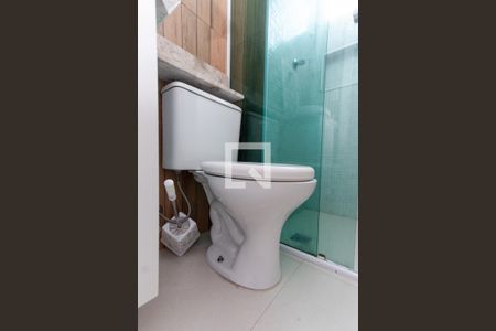 Apartamento à venda com 47m², 2 quartos e 1 vaga Apartamento à venda com 47m², 2 quartos e 1 vagaBanheiro