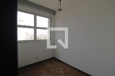 Apartamento à venda com 411m², 4 quartos e 3 vagasQuarto 1  de serviço 