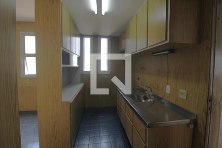 Apartamento à venda com 411m², 4 quartos e 3 vagasCozinha 2