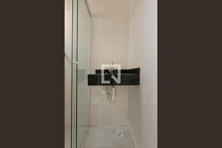 Apartamento à venda com 104m², 2 quartos e 2 vagas Apartamento à venda com 104m², 2 quartos e 2 vagasBanheiro da suíte