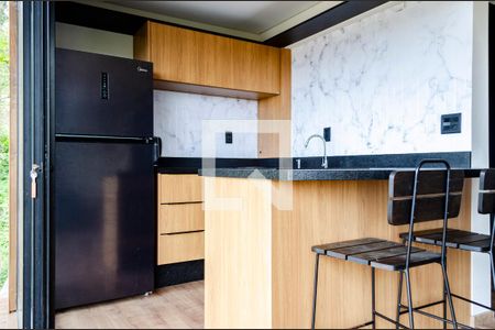Sala / Quarto / Cozinha de casa para alugar com 1 quarto, 43m² em Morro das Pedras, Florianópolis