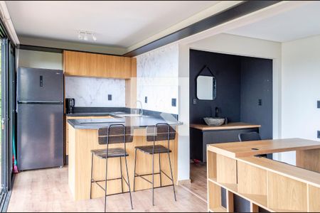 Sala / Quarto / Cozinha de casa para alugar com 1 quarto, 43m² em Morro das Pedras, Florianópolis