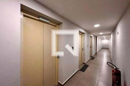 Studio para alugar com 27m², 1 quarto e sem vagaHall Apartamento