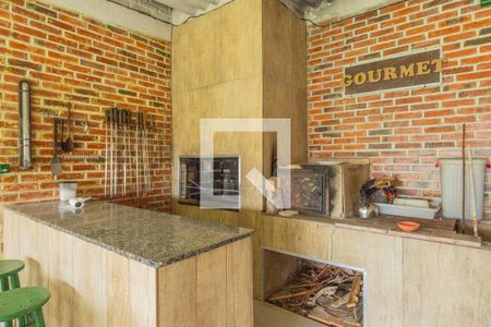 Casa à venda com 300m², 3 quartos e 2 vagasChurrasqueira