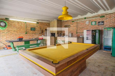 Casa à venda com 300m², 3 quartos e 2 vagasChurrasqueira