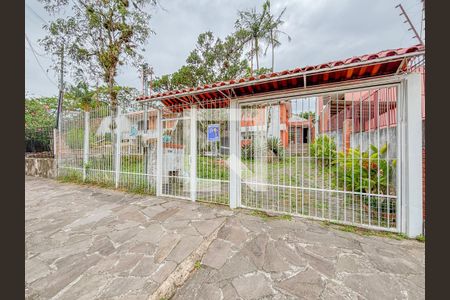 Casa à venda com 300m², 3 quartos e 2 vagasFachada