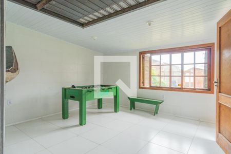 Casa à venda com 300m², 3 quartos e 2 vagasChurrasqueira