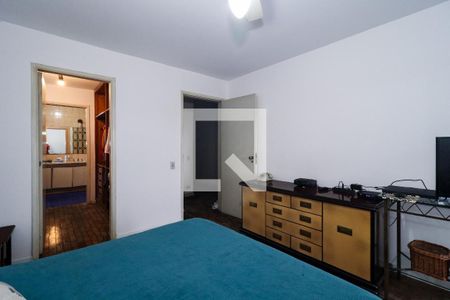 Casa à venda com 330m², 4 quartos e 2 vagas Casa à venda com 330m², 4 quartos e 2 vagasSuíte 1