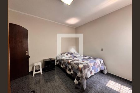 Casa à venda com 267m², 3 quartos e 1 vagaQuarto 1