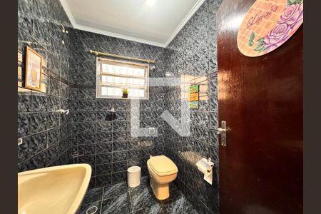 Casa à venda com 267m², 3 quartos e 1 vagaLavabo