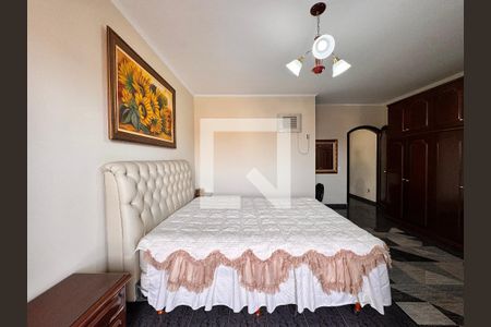 Casa à venda com 267m², 3 quartos e 1 vagaSuite