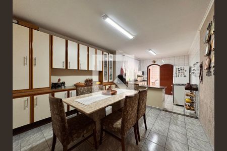 Casa à venda com 267m², 3 quartos e 1 vagaCozinha