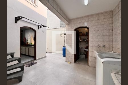 Casa à venda com 267m², 3 quartos e 1 vagaLavanderia