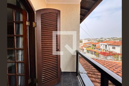 Casa à venda com 267m², 3 quartos e 1 vagaSacada