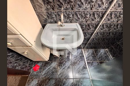 Casa à venda com 267m², 3 quartos e 1 vagaBanheiro